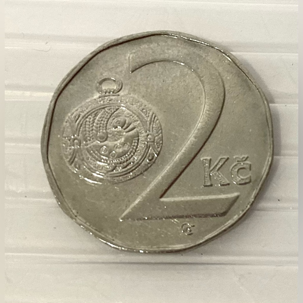 Czech Republic 2 koruny Coin 2019
Standard circulating coin.Nickel plated steel.